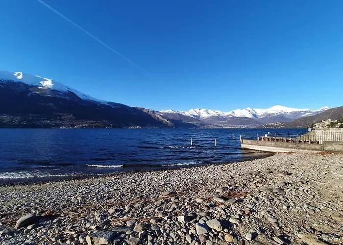 Snug In With Balcony Or Terrace Dervio