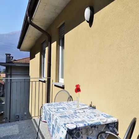 Apartment Snug In With Balcony Or Terrace Dervio